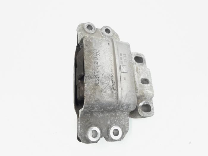 Gebruikte Motorsteun Volkswagen Touran (1T1/T2) 1.4 16V TSI 170 Prijs € 4,00 Margeregeling aangeboden door GEJO Revisie & Onderdelen BV