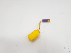 Gebruikte Diversen Volkswagen Golf V (1K1) 2.0 GTI 16V Prijs € 9,00 Margeregeling aangeboden door GEJO Revisie & Onderdelen BV