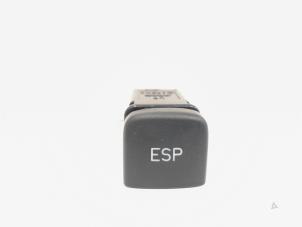 Gebruikte ESP Schakelaar Saab 9-5 Estate (YS3E) 2.0t 16V Prijs € 14,99 Margeregeling aangeboden door GEJO Revisie & Onderdelen BV