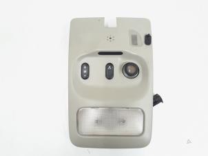 Gebruikte Binnenverlichting voor Saab 9-5 Estate (YS3E) 2.0t 16V Prijs € 17,00 Margeregeling aangeboden door GEJO Revisie & Onderdelen BV