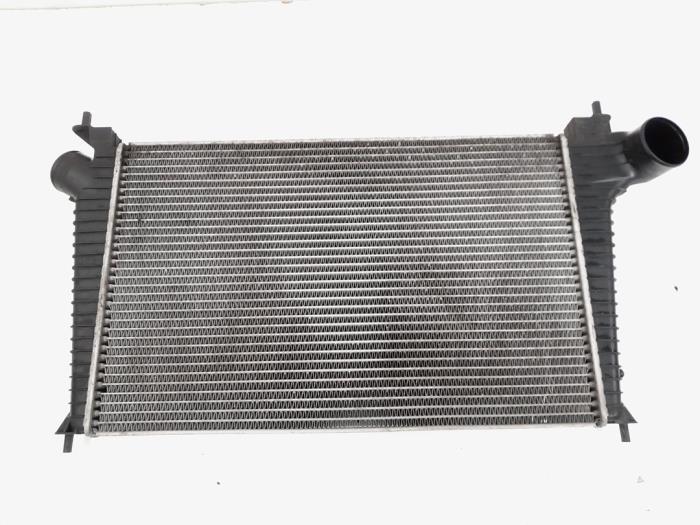 Gebruikte Intercooler Saab 9-5 Estate (YS3E) 2.0t 16V Prijs € 27,00 Margeregeling aangeboden door GEJO Revisie & Onderdelen BV