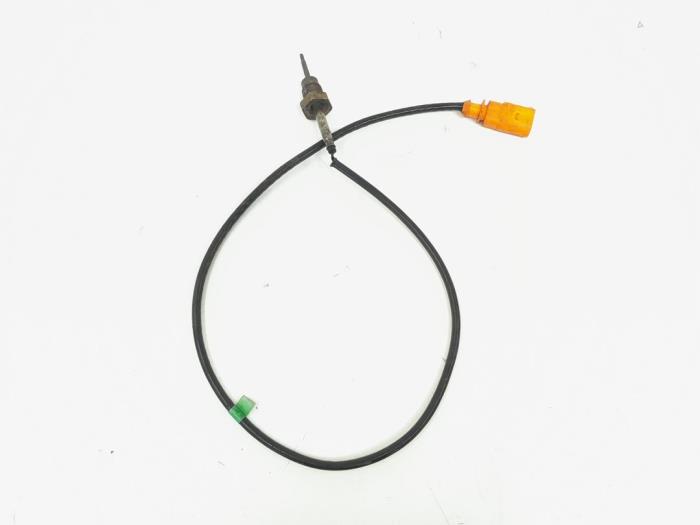 Gebruikte Uitlaat temperatuursensor Volkswagen Golf VII (AUA) 2.0 GTD 16V Prijs € 22,50 Margeregeling aangeboden door GEJO Revisie & Onderdelen BV