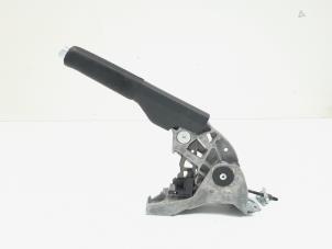 Gebruikte Handrem Mechaniek Volkswagen Scirocco (137/13AD) 1.4 TSI 160 16V Prijs € 13,00 Margeregeling aangeboden door GEJO Revisie & Onderdelen BV