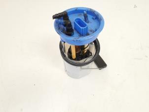 Gebruikte Benzinepomp Volkswagen Polo V (6R) 1.2 TSI Prijs € 7,49 Margeregeling aangeboden door GEJO Revisie & Onderdelen BV