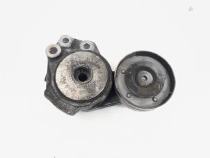 Spanner multiriem van een Volkswagen Golf Plus (5M1/1KP) 1.4 TSI 160 16V 2008