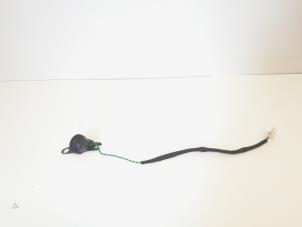 Gebruikte Speaker BMW 3 serie (E46/4) 316i Prijs € 13,00 Margeregeling aangeboden door GEJO Revisie & Onderdelen BV