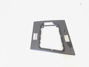 Gebruikte Ruit schakelaar elektrisch BMW 3 serie (E46/4) 316i Prijs € 22,00 Margeregeling aangeboden door GEJO Revisie & Onderdelen BV