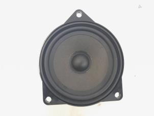 Gebruikte Speaker BMW X5 (E70) 30d xDrive 3.0 24V Prijs € 8,99 Margeregeling aangeboden door GEJO Revisie & Onderdelen BV