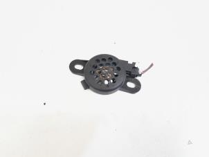 Gebruikte Luidspreker Volkswagen Golf VI (5K1) 1.4 TSI 122 16V Prijs € 4,95 Margeregeling aangeboden door GEJO Revisie & Onderdelen BV