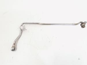 Gebruikte Oliedruk Leiding Volkswagen Golf VI (5K1) 1.4 TSI 122 16V Prijs € 12,00 Margeregeling aangeboden door GEJO Revisie & Onderdelen BV