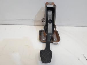 Gebruikte Rempedaal Volkswagen Golf VI (5K1) 1.4 TSI 122 16V Prijs € 18,95 Margeregeling aangeboden door GEJO Revisie & Onderdelen BV