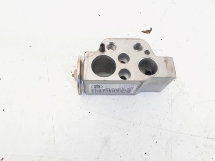 Gebruikte Airco expansieklep Audi A4 (B8) 2.0 TDI 16V Prijs € 30,00 Margeregeling aangeboden door GEJO Revisie & Onderdelen BV