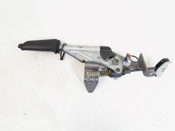 Gebruikte Handrem Mechaniek BMW 3 serie (E90) 318d 16V Prijs € 18,00 Margeregeling aangeboden door GEJO Revisie & Onderdelen BV