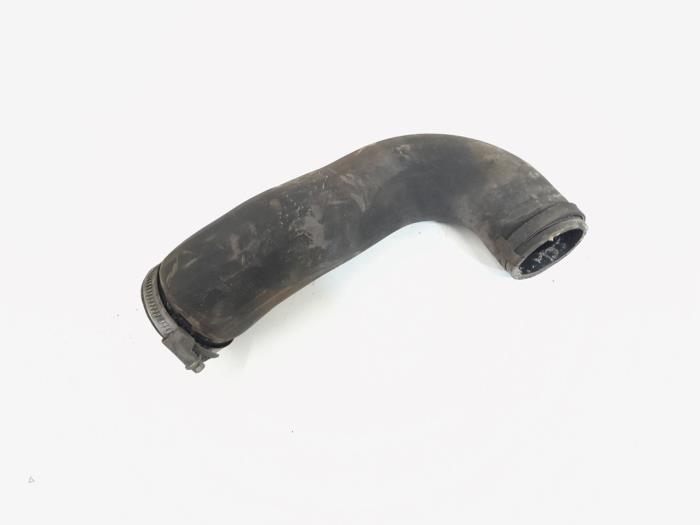 Gebruikte Intercooler Slang Ford Transit 2.2 TDCi 16V Prijs € 20,00 Margeregeling aangeboden door GEJO Revisie & Onderdelen BV
