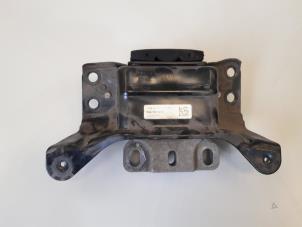 Gebruikte Versnellingsbak Steun Volkswagen Golf VII (AUA) 1.4 TSI 16V Prijs € 13,00 Margeregeling aangeboden door GEJO Revisie & Onderdelen BV