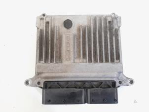 Gebruikte Computer Motormanagement Mercedes C Estate (S204) 2.2 C-200 CDI 16V . Prijs € 180,00 Margeregeling aangeboden door GEJO Revisie & Onderdelen BV