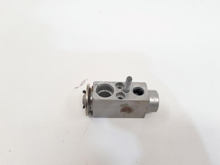 Gebruikte Expansieklep airco Mercedes C Estate (S204) 2.2 C-200 CDI 16V . Prijs € 4,95 Margeregeling aangeboden door GEJO Revisie & Onderdelen BV