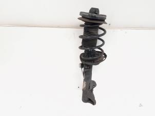 Gebruikte Mac Phersonpoot rechts-voor Mercedes E (C207) E-250 CDI 16V Prijs € 59,00 Margeregeling aangeboden door GEJO Revisie & Onderdelen BV