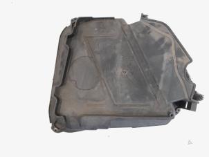 Gebruikte Afdekplaat diversen BMW 5 serie (F10) 525d 24V Prijs € 24,00 Margeregeling aangeboden door GEJO Revisie & Onderdelen BV