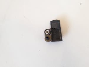 Gebruikte Sensor Airbag BMW 5 serie (F10) 525d 24V Prijs € 17,00 Margeregeling aangeboden door GEJO Revisie & Onderdelen BV