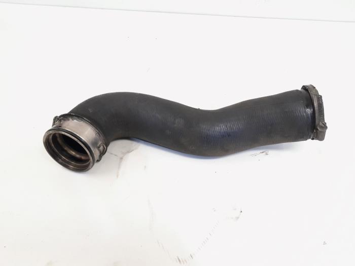 Gebruikte Intercooler Slang Mercedes ML II (164/4JG) 3.0 ML-280 CDI 4-Matic V6 24V Prijs € 9,00 Margeregeling aangeboden door GEJO Revisie & Onderdelen BV