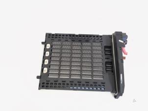 Gebruikte Kachel Verwarmingselement Mercedes ML II (164/4JG) 3.0 ML-280 CDI 4-Matic V6 24V Prijs € 11,99 Margeregeling aangeboden door GEJO Revisie & Onderdelen BV