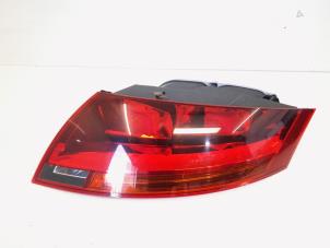 Gebruikte Achterlicht rechts Audi TT (8J3) 1.8 TFSI 16V Prijs € 249,95 Margeregeling aangeboden door GEJO Revisie & Onderdelen BV