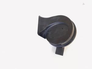 Gebruikte Claxon Audi Q3 (8UB/8UG) 2.0 TDI 16V 140 Quattro Prijs € 14,00 Margeregeling aangeboden door GEJO Revisie & Onderdelen BV