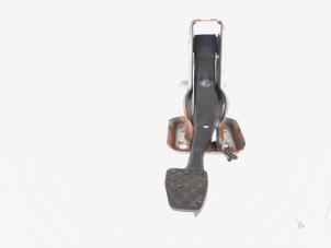 Gebruikte Rempedaal Audi Q3 (8UB/8UG) 2.0 TDI 16V 140 Quattro Prijs € 18,95 Margeregeling aangeboden door GEJO Revisie & Onderdelen BV