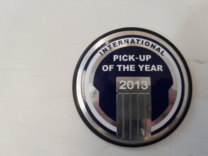 Gebruikte Embleem Ford Ranger 2.2 TDCi 16V 150 4x4 Prijs € 20,00 Margeregeling aangeboden door GEJO Revisie & Onderdelen BV