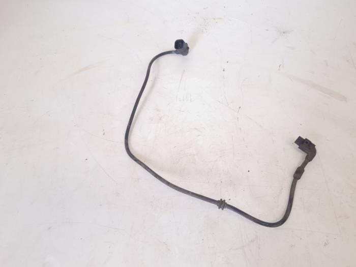 Gebruikte Handrem Kabel Mercedes B (W246/W242) 2.0 B-200 NGD 16V Prijs € 15,00 Margeregeling aangeboden door GEJO Revisie & Onderdelen BV