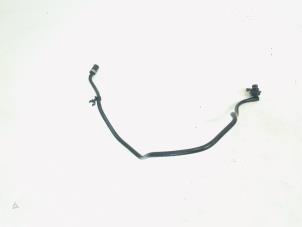 Gebruikte Leiding (diversen) Mercedes B (W246) 2.0 B-200 NGD 16V Prijs € 15,00 Margeregeling aangeboden door GEJO Revisie & Onderdelen BV