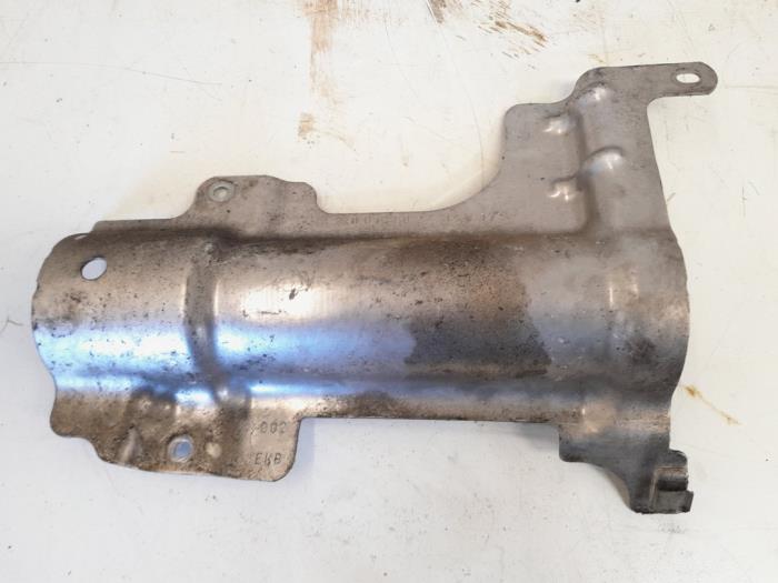 Gebruikte Hitteschild uitlaat Mercedes B (W246/W242) 2.0 B-200 NGD 16V Prijs € 5,00 Margeregeling aangeboden door GEJO Revisie & Onderdelen BV