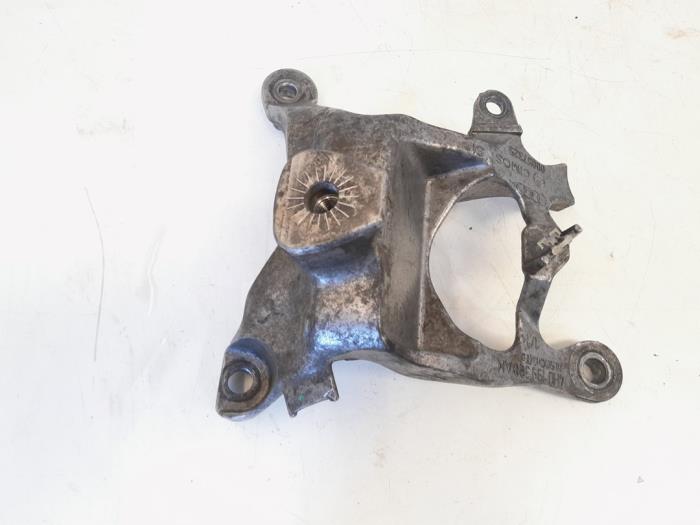 Gebruikte Motorrubber Audi RS 6 Avant (C7) 4.0 V8 TFSI 32V Prijs € 8,99 Margeregeling aangeboden door GEJO Revisie & Onderdelen BV