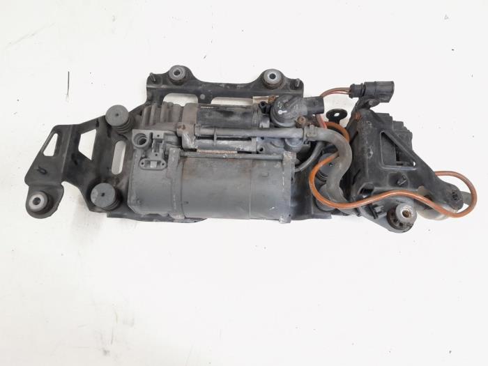 Gebruikte Compressor Audi A8 (D4) 4.2 TDI V8 32V Quattro Prijs € 189,00 Margeregeling aangeboden door GEJO Revisie & Onderdelen BV