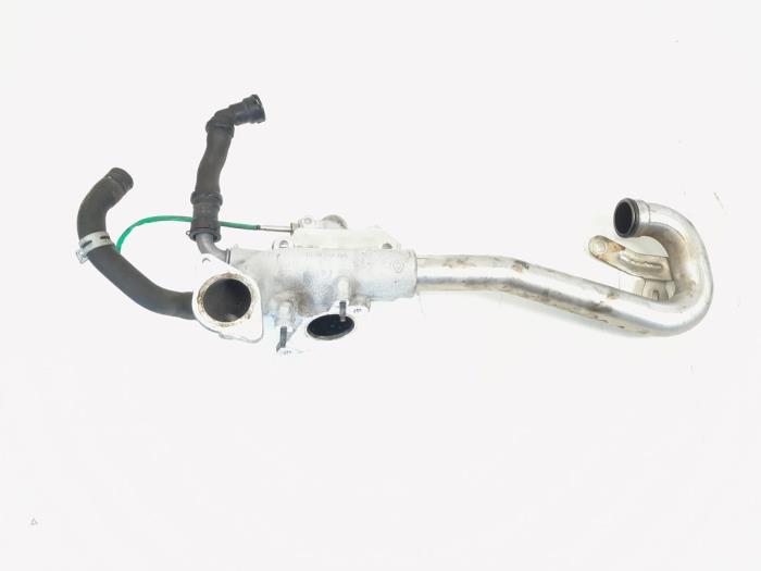 EGR Buis van een Mercedes-Benz CLA (117.3) 1.5 CLA-180 CDI, 180 d 16V 2015