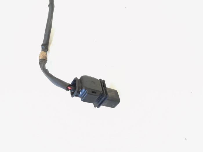 Lambda Sonde van een Volkswagen Transporter T5 2.0 TDI DRF 2011