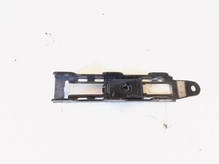 Gebruikte Diversen Volkswagen Transporter T5 2.0 TDI DRF Prijs € 15,00 Margeregeling aangeboden door GEJO Revisie & Onderdelen BV