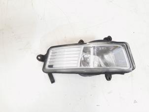 Gebruikte Mistlamp rechts-voor Audi A6 Avant (C6) 2.0 T FSI 16V Prijs € 30,00 Margeregeling aangeboden door GEJO Revisie & Onderdelen BV
