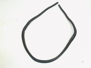 Gebruikte Motorkap Audi A6 Avant (C6) 2.0 T FSI 16V Prijs € 4,95 Margeregeling aangeboden door GEJO Revisie & Onderdelen BV