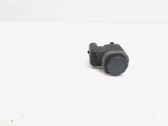 Gebruikte PDC Sensor Audi A4 Avant (B8) 3.0 TDI V6 24V Quattro Prijs € 9,95 Margeregeling aangeboden door GEJO Revisie & Onderdelen BV