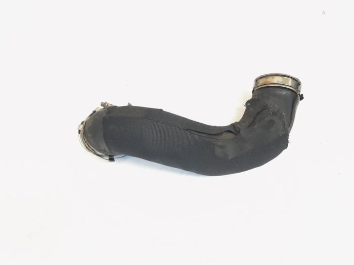Gebruikte Intercooler Slang Audi A4 Avant (B8) 3.0 TDI V6 24V Quattro Prijs € 9,00 Margeregeling aangeboden door GEJO Revisie & Onderdelen BV