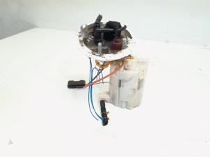 Gebruikte Tank element Pomp Audi A4 Avant (B8) 3.0 TDI V6 24V Quattro Prijs € 18,00 Margeregeling aangeboden door GEJO Revisie & Onderdelen BV
