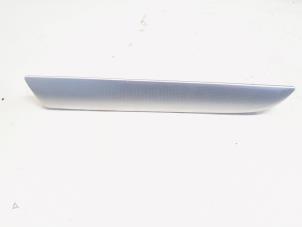 Gebruikte Sierlijst Audi A4 Avant (B8) 1.8 TFSI 16V Prijs € 14,99 Margeregeling aangeboden door GEJO Revisie & Onderdelen BV