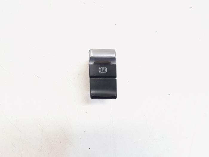Gebruikte Handrem schakelaar Audi A4 Avant (B8) 1.8 TFSI 16V Prijs € 7,95 Margeregeling aangeboden door GEJO Revisie & Onderdelen BV