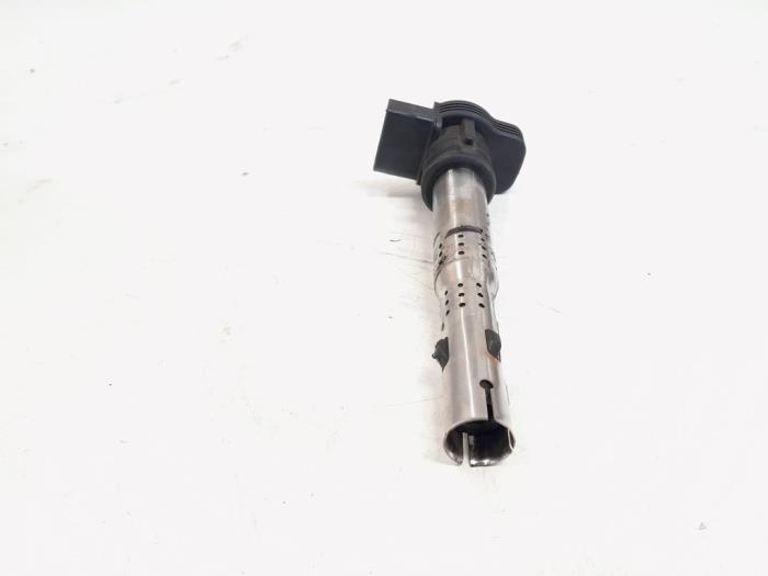 Gebruikte Bobine Audi A4 Avant (B8) 1.8 TFSI 16V Prijs € 3,00 Margeregeling aangeboden door GEJO Revisie & Onderdelen BV
