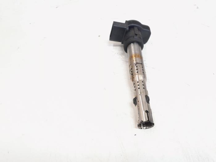 Gebruikte Bobine Audi A4 Avant (B8) 1.8 TFSI 16V Prijs € 3,00 Margeregeling aangeboden door GEJO Revisie & Onderdelen BV