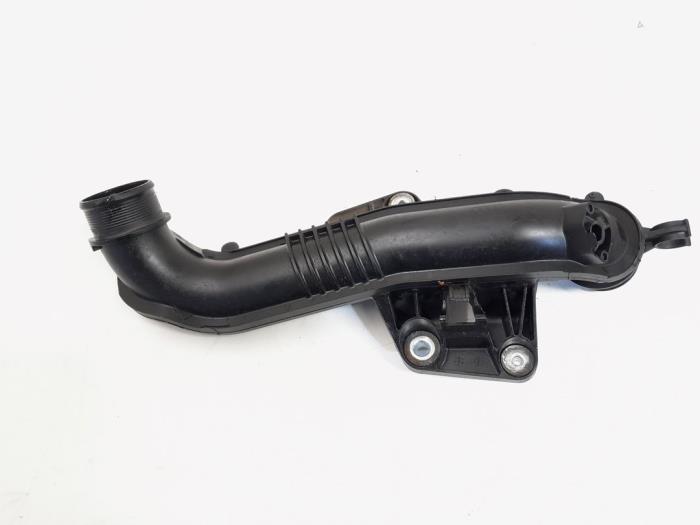 Gebruikte Intercooler Buis Audi A4 Avant (B8) 1.8 TFSI 16V Prijs € 9,00 Margeregeling aangeboden door GEJO Revisie & Onderdelen BV