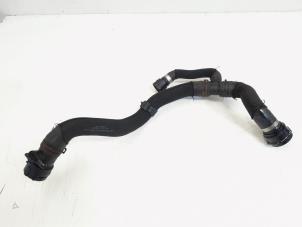 Gebruikte Koelwaterslang Audi A4 Avant (B8) 1.8 TFSI 16V Prijs € 14,00 Margeregeling aangeboden door GEJO Revisie & Onderdelen BV