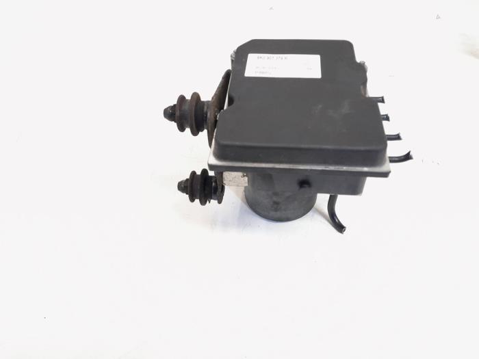 Gebruikte ABS Pomp Audi A4 Avant (B8) 1.8 TFSI 16V Prijs € 70,00 Margeregeling aangeboden door GEJO Revisie & Onderdelen BV